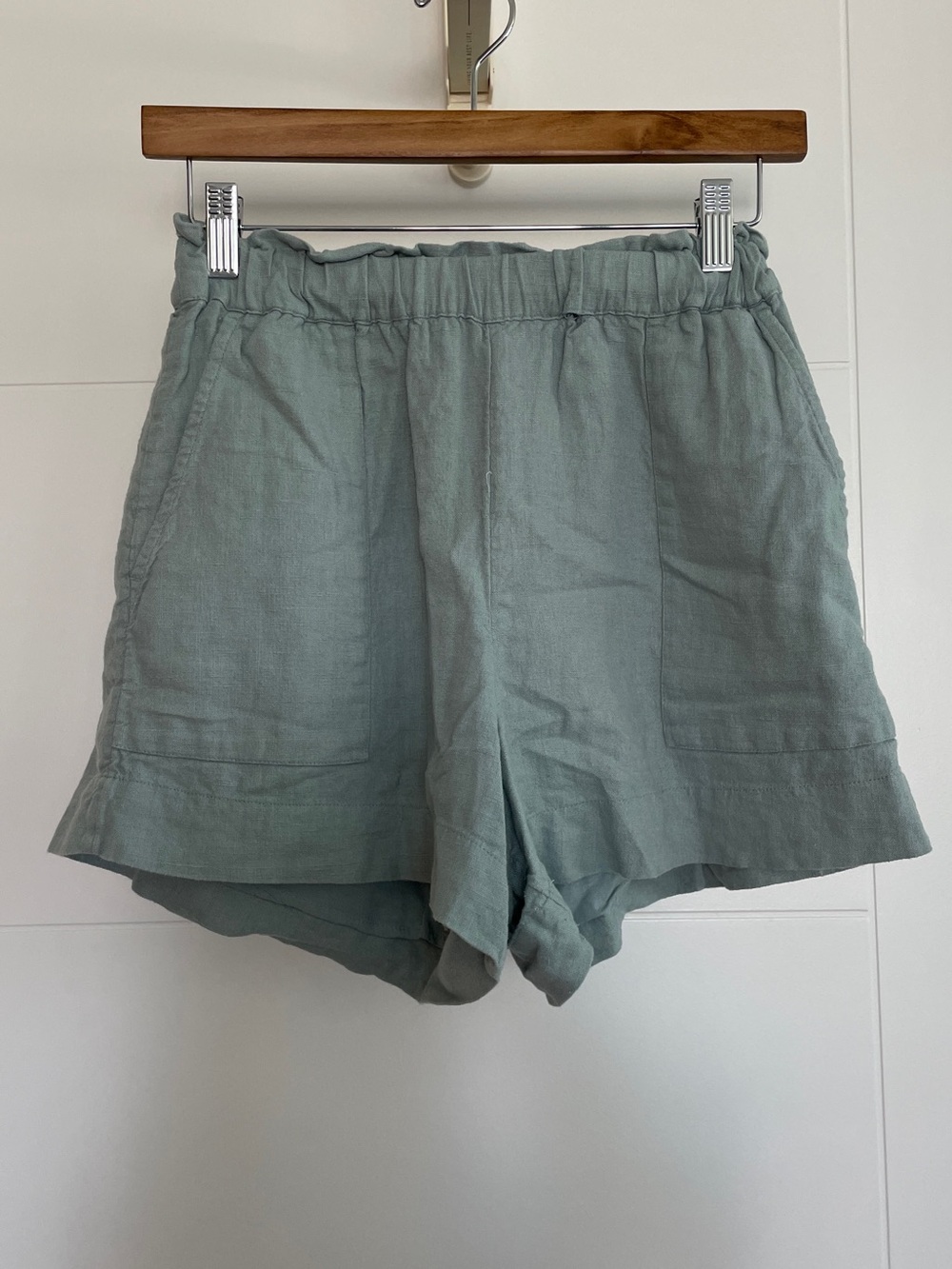 Abercrombie & Fitch Light Blue High-Waist Linen-Blend Shorts